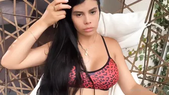 lunacurvz manyvids onlyfans took off her dress