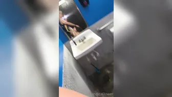 indicaflower manyvids onlyfans Wicked chick sucks off a fat dick