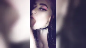 ameliaskye manyvids onlyfans shines pussy and caresses big tits