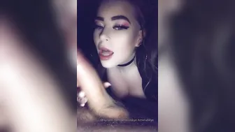 ameliaskye manyvids onlyfans kissing