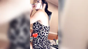 rocketkylie manyvids onlyfans charming confused handjob both crevices