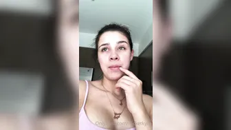 rocketkylie manyvids onlyfans beautiful chick fucked with sex toys