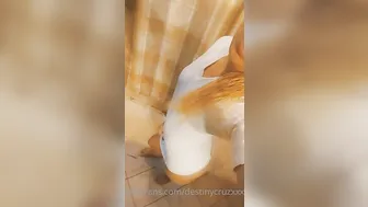 destinycruzxxx manyvids onlyfans sweetheart stealing pulls vagina