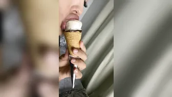 reneegracie manyvids onlyfans amazing female caresses shaved pussy