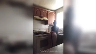 rocketkylie manyvids onlyfans Crazy doll