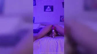 danni rivers  manyvids onlyfans red-haired trash pretty jerks off pussy