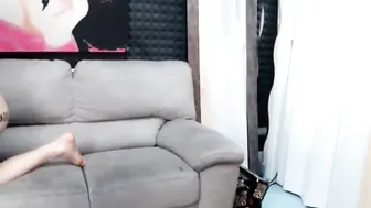 twerkingbaby manyvids onlyfans loves to cum on camera