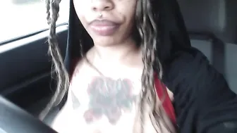 creamyexotica  manyvids onlyfans spectacular slut strokes her clit