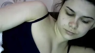 milana_sweet19 Beautiful bitch performs a striptease
