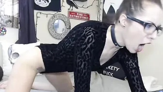 freak7_7show Big tit babe bares sexy body