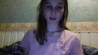 megsolemnia Petite hottie passionately jerks off her cunt