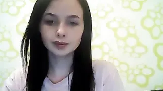 elise232 Elegant blonde dabbles with dildo