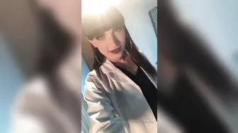 Natalie manyvids onlyfans busty brunette chats in free chat