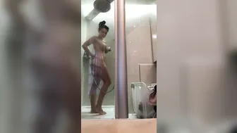Aletta manyvids onlyfans a young queen fucks both holes