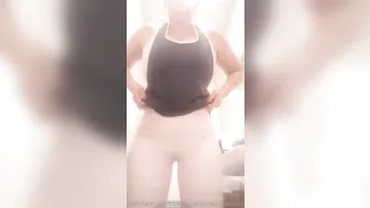 sexymatureaussielady manyvids onlyfans Dark-haired Yana