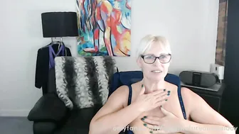 sexymatureaussielady manyvids onlyfans cute bitches and jerking pussy