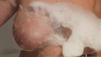 sexymatureaussielady manyvids onlyfans gorgeous model seduces with big tits