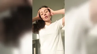 aliceredlips manyvids onlyfans Adorable Kral