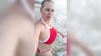 sexymatureaussielady manyvids onlyfans experienced young lady passionately fucks sex toy