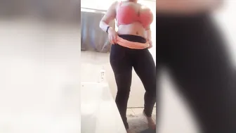 sexymatureaussielady manyvids onlyfans but does not show face