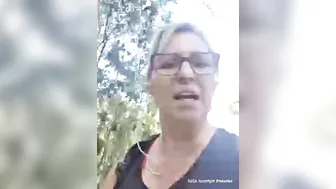 sexymatureaussielady manyvids onlyfans sweetheart stealing pulls vagina