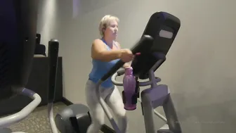 sexymatureaussielady manyvids onlyfans charming girl having fun with sex toy