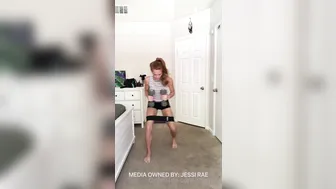 jessirae manyvids onlyfans captivating dancing in a skirt and undressing