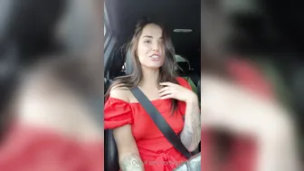 gthatass manyvids onlyfans shy mummy twirling elastic ass