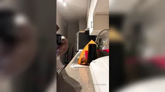 amibuexo manyvids onlyfans seductive blonde fucks sex toys