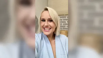 angelwicky manyvids onlyfans mature skin fucks itself with a phallus