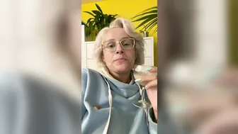 angelwicky manyvids onlyfans crazy babe sucking