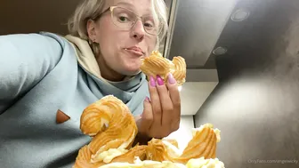 angelwicky manyvids onlyfans slutty bitch masturbates cunt