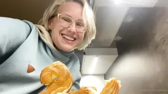 angelwicky manyvids onlyfans slutty bitch masturbates cunt