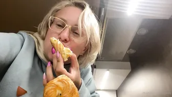 angelwicky manyvids onlyfans slutty bitch masturbates cunt