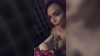 annabellpeaksxx manyvids onlyfans busty hottie gently jerks her cunt