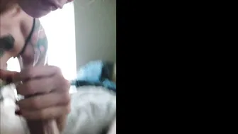 annabellpeaksxx manyvids onlyfans attractive babe caresses lips sex