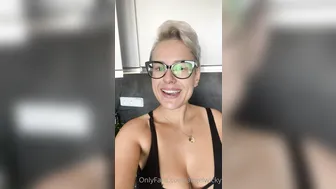 angelwicky manyvids onlyfans whore passion takes flexible poses