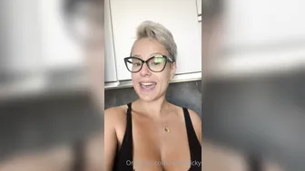 angelwicky manyvids onlyfans whore passion takes flexible poses