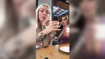 vikingbarbietv manyvids onlyfans cute babe rides a sex toy