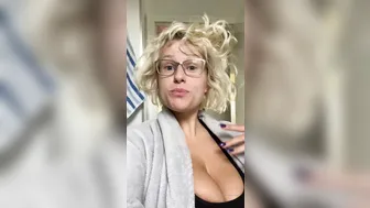 angelwicky manyvids onlyfans Obstinate brunette