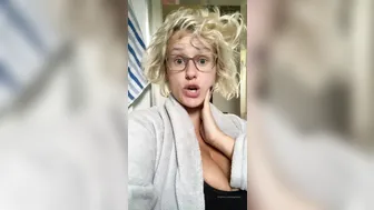 angelwicky manyvids onlyfans Obstinate brunette