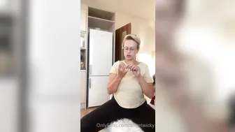 angelwicky manyvids onlyfans Wonderful mom