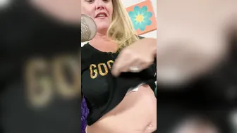 mrssiren manyvids onlyfans lush woman