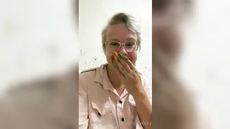 angelwicky manyvids onlyfans cute confused pounding tits