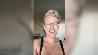 angelwicky manyvids onlyfans Impressive woman