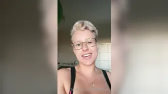 angelwicky manyvids onlyfans Impressive woman