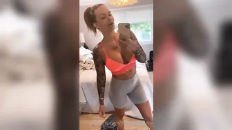 vikingbarbietv manyvids onlyfans openwork bitch shows big tits