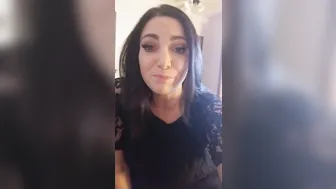anacondanoire manyvids onlyfans feral bitches masturbate cunt and cum
