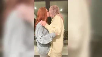 misslacylennon manyvids onlyfans buxom harlot shows underwear