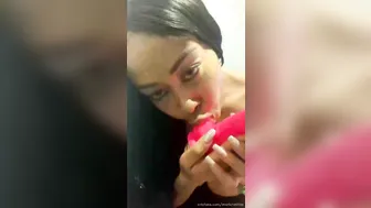 moriahmillss manyvids onlyfans Beauty with